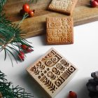 mézeskalács galamb, madár folklór mintával és az ugyan ilyen mintájú fából készült kekszpecsét