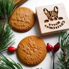 Francia bulldog fa sütipecsét és francia bulldog mézeskalács, spekulatius