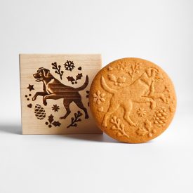 Labrador, golden retriever mintás karácsonyi sütipecsét fából, és labrador mintás mézeskalács, spekulatius