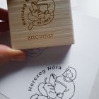 Olvasó lány cicával - Ex libris pecsét